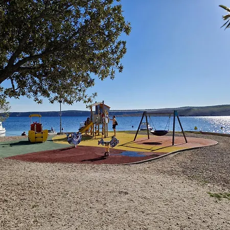 Lejlighed Sophie - 67m2- Grill - Garden Jadranovo