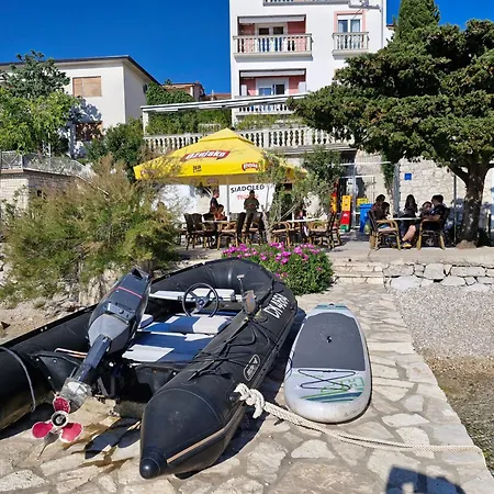 Sophie - 67m2- Grill - Garden Apartment